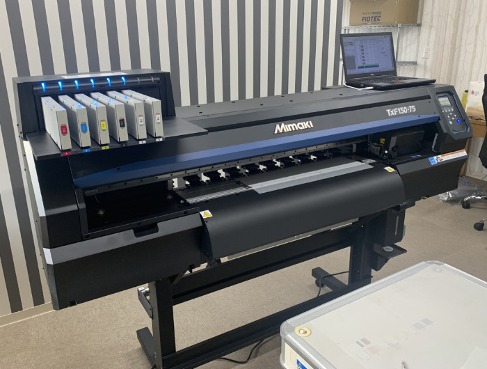 プリント業、N社様／ Mimaki TxF150-75導入